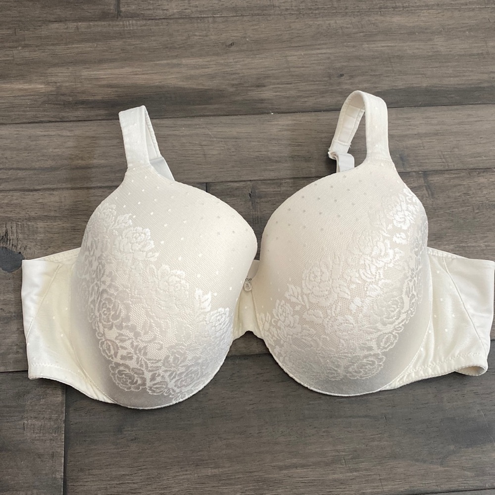 Soma Ivory Floral Lace Bra